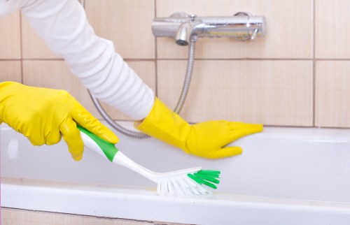 Example of a double oven cleaning quote for a Westminster property